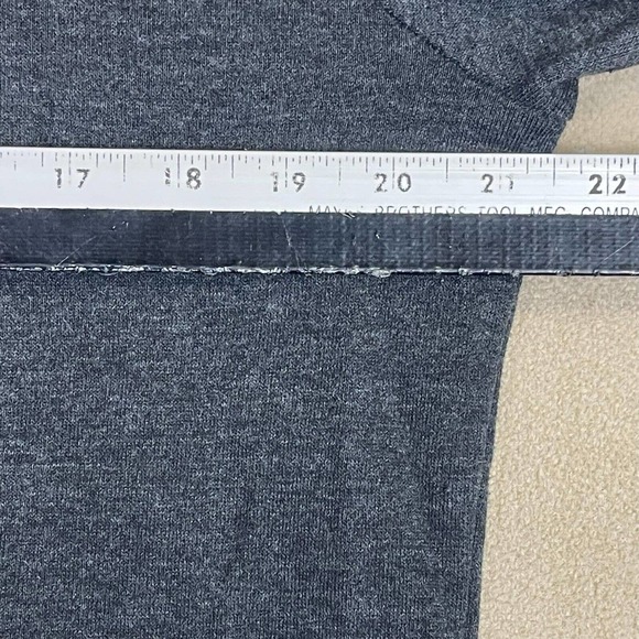 Chicago Bulls Windy City Pullover Sweater Mens L Gray Patch Design Logo - Picture 5 of 10